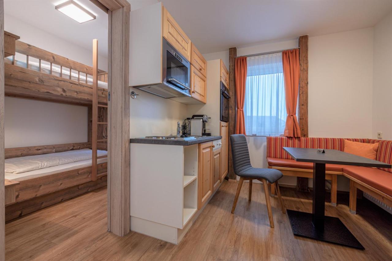 Hotel Samerhof เทรอโพลาค ภายนอก รูปภาพ